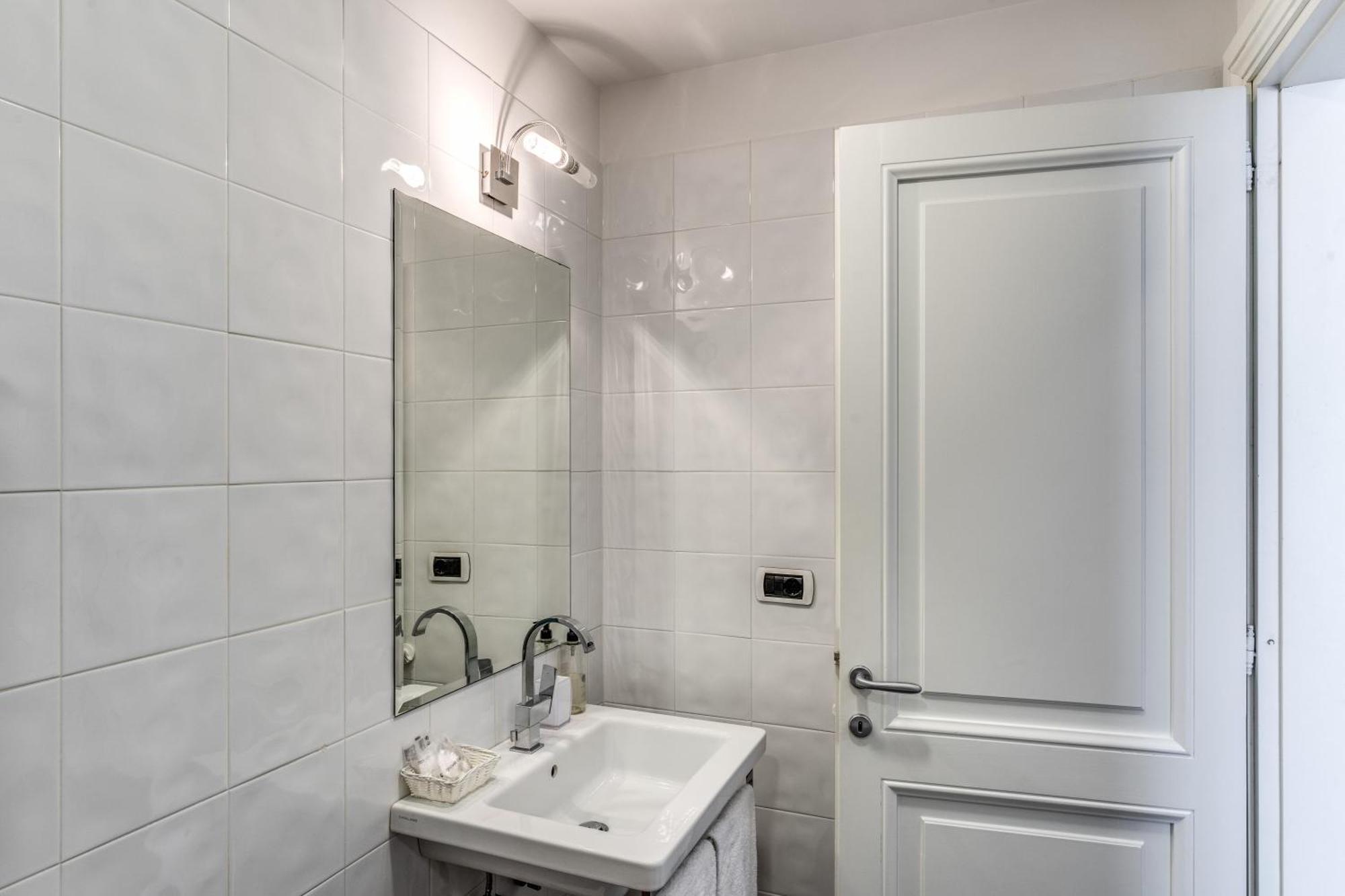 Guest House Cavour 278 Ρώμη Εξωτερικό φωτογραφία