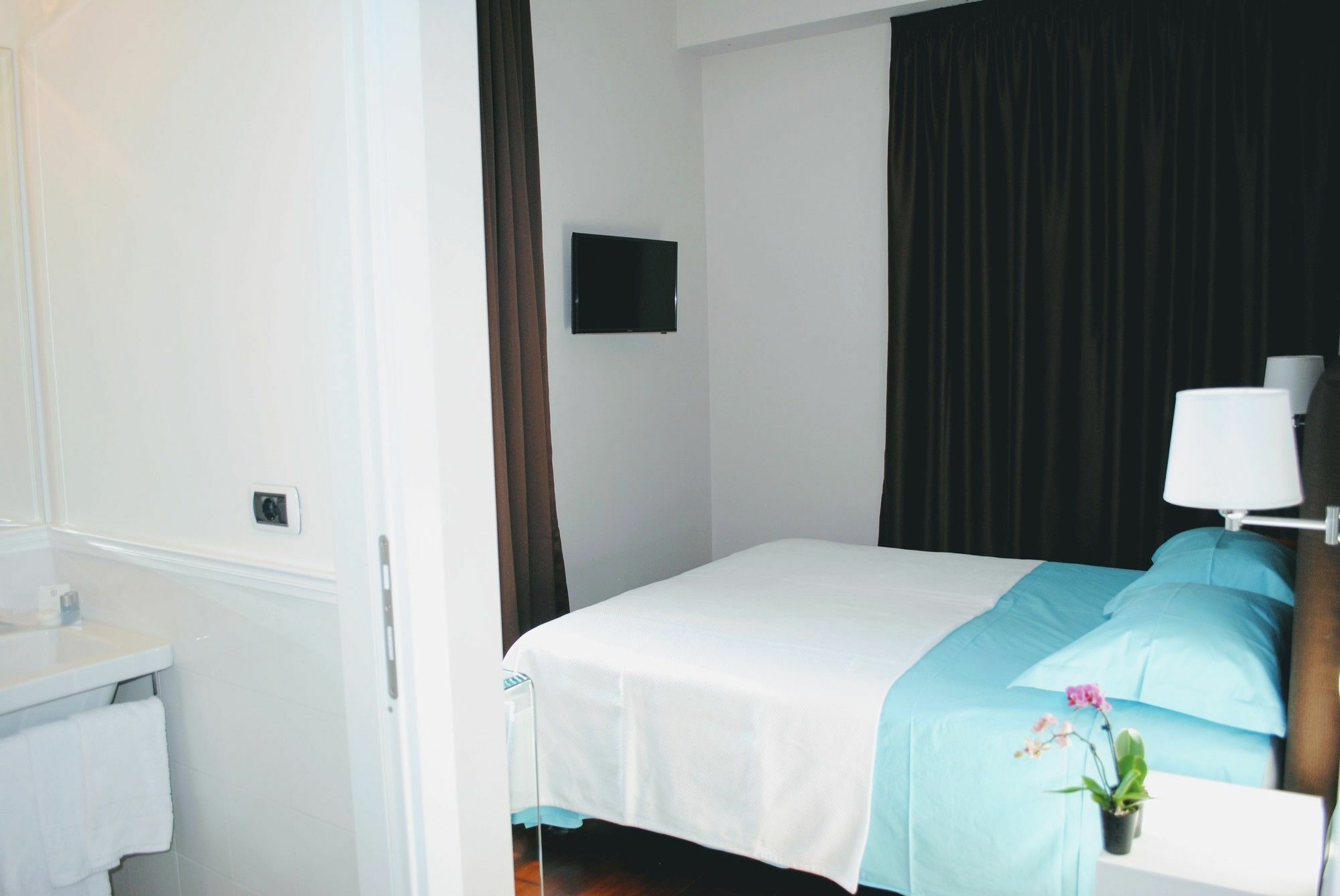 Guest House Cavour 278 Ρώμη Εξωτερικό φωτογραφία
